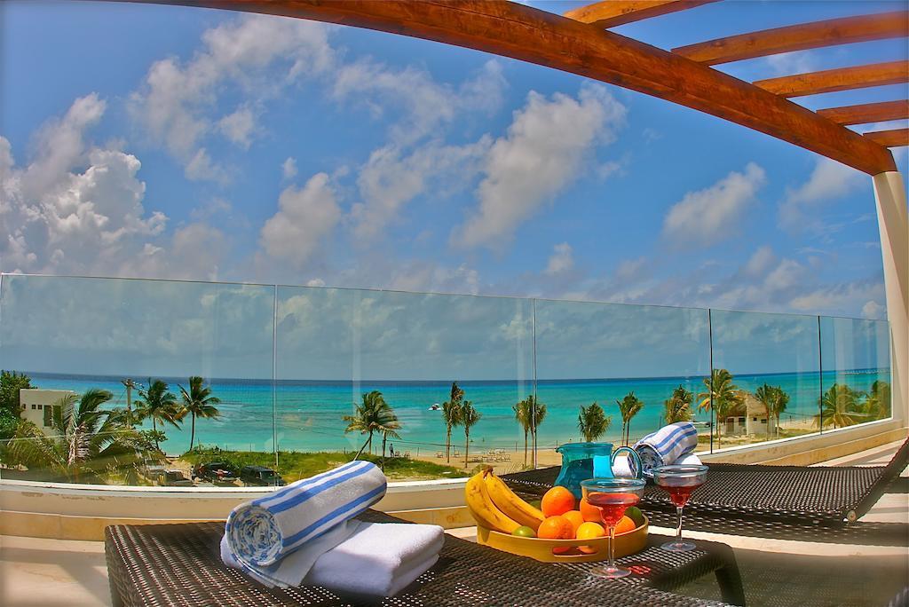 The Elements Oceanfront & Beachside Condo Hotel Playa del Carmen Esterno foto